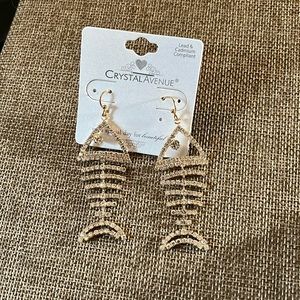Gold Toned Rhinestone 🐠 Fish Shaped Dangly Pierced Earrings by Crystal Ave NWT